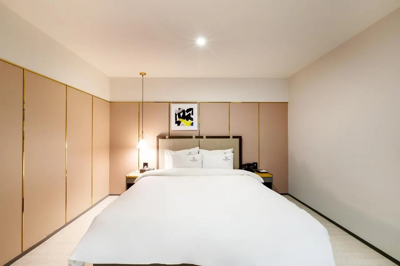 Brown-Dot Hotel Minam Busan