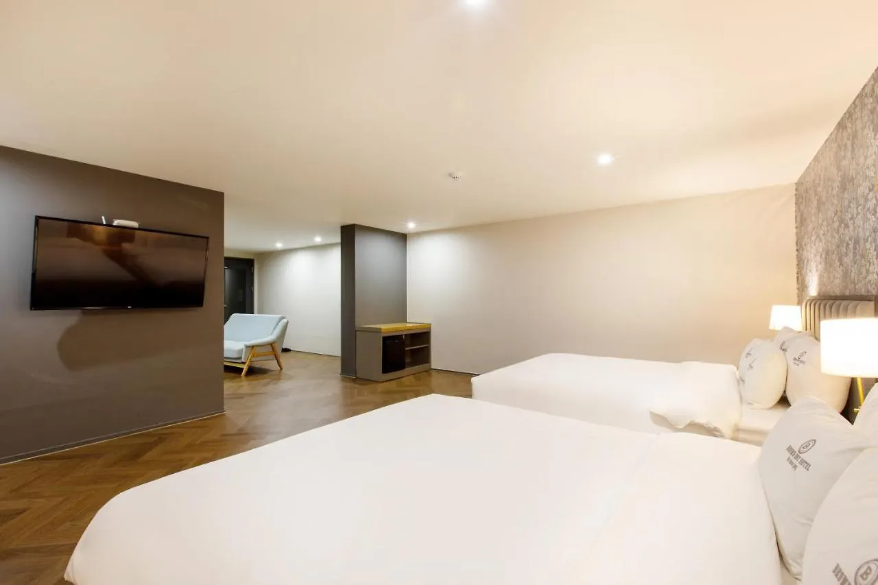 Brown-Dot Hotel Minam Busan