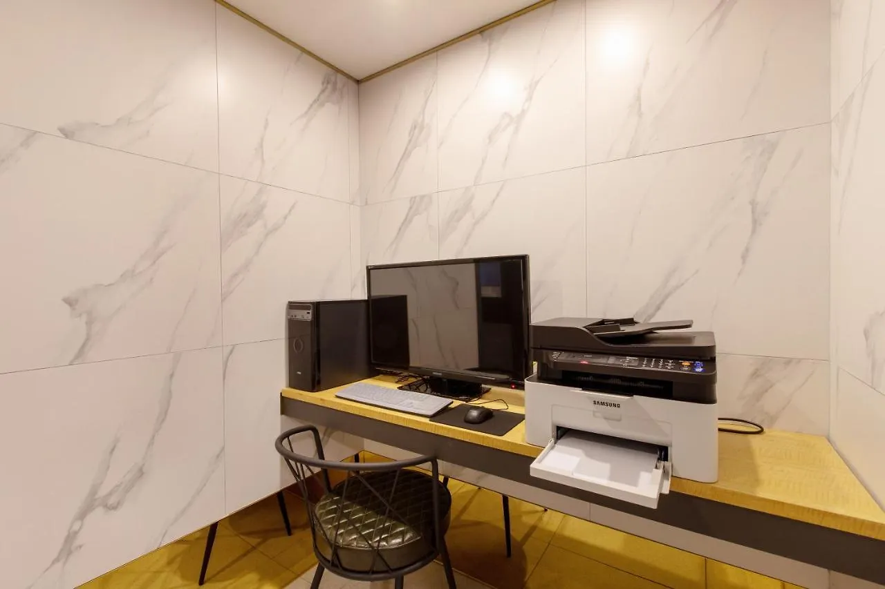 Brown-Dot Hotel Minam Busan 3*,