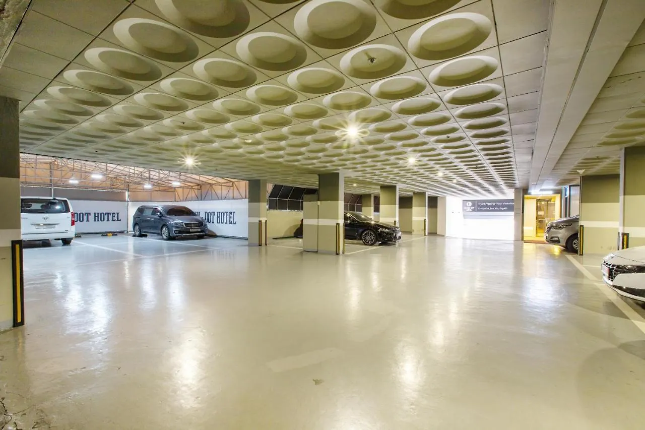 Brown-Dot Hotel Minam Busan